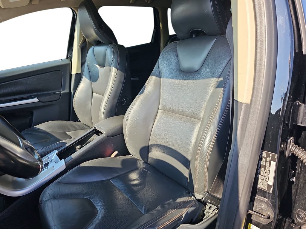 Used 2011 Volvo XC60 3.2 FWD image 16