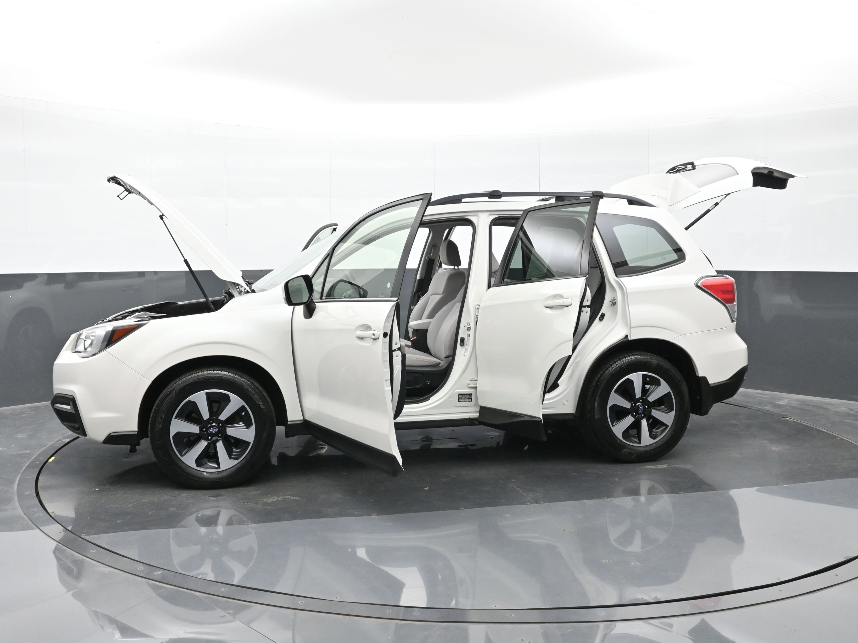 Used 2018 Subaru Forester 2.5i Premium image 47