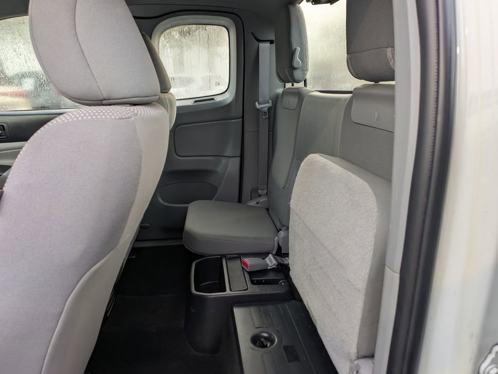Used 2014 Toyota Tacoma 2WD Access Cab image 15