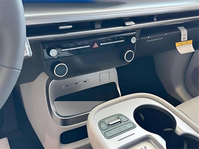 New 2026 Hyundai Ioniq 9 SEL image 17