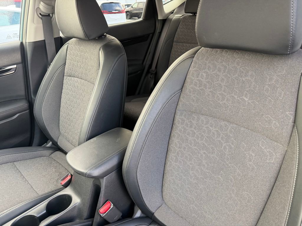 Used 2025 Kia Seltos S image 20