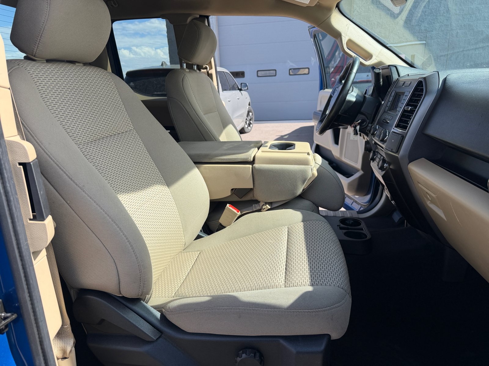 Used 2018 Ford F150 XLT w/ Equipment Group 301A Mid RWD image 29