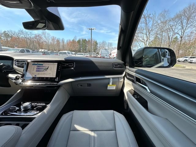 New 2026 Jeep Grand Wagoneer Limited w/ Convenience Group I AWD/4WD image 26
