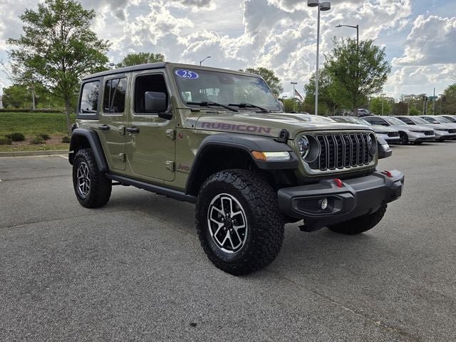 Used 2025 Jeep Wrangler Unlimited Rubicon w/ Safety Group AWD/4WD image 7