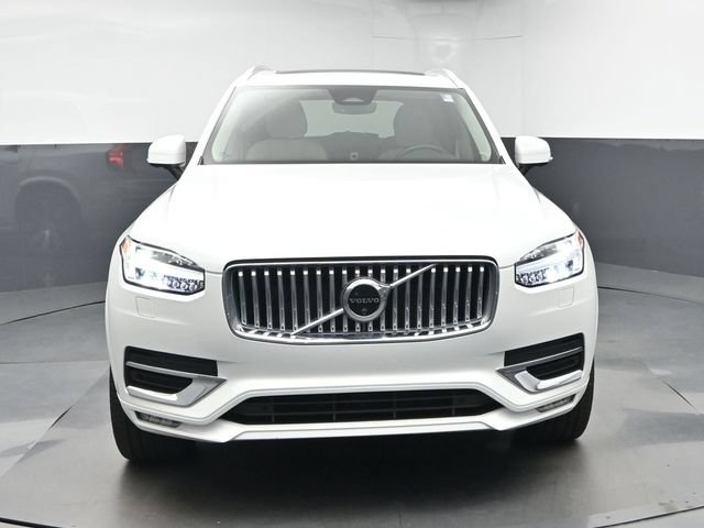 Used 2024 Volvo XC90 B6 Plus w/ Protection Package Premier AWD/4WD image 2