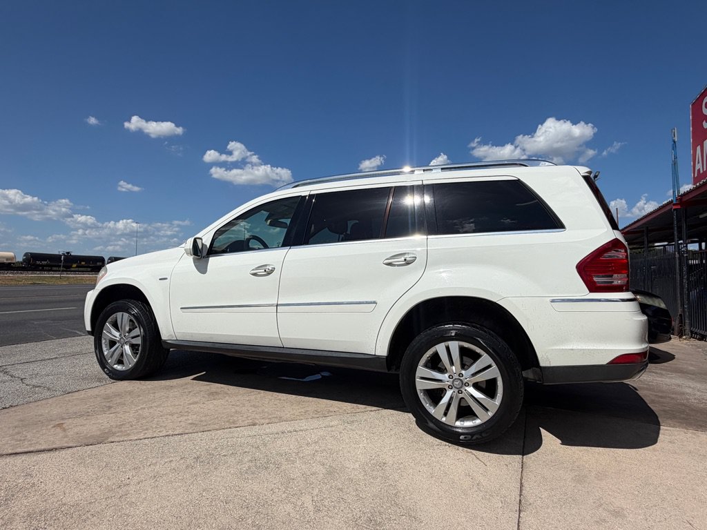 Used 2010 Mercedes-Benz GL 320 BlueTEC 4MATIC image 34