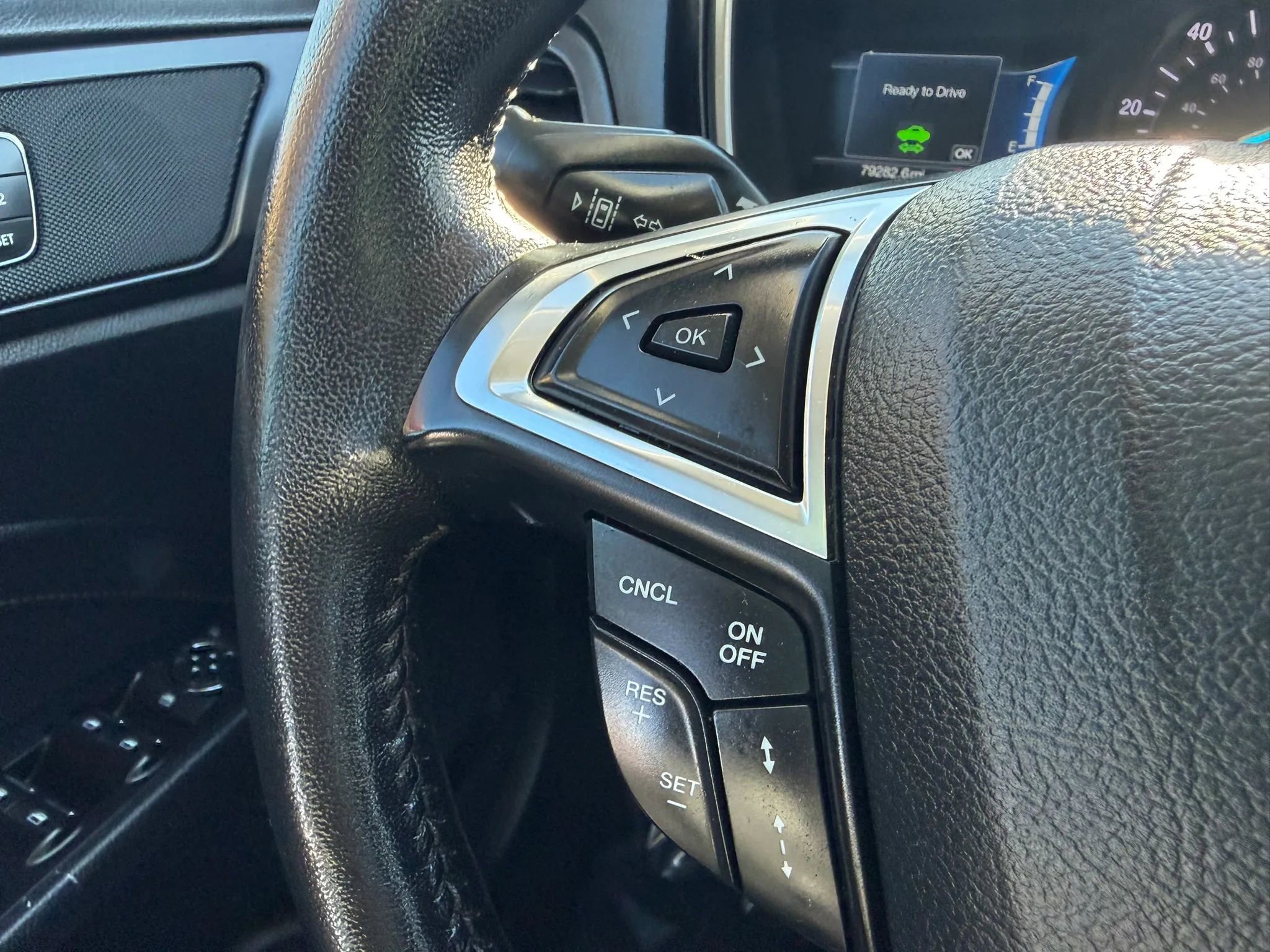 Used 2019 Ford Fusion Titanium image 18