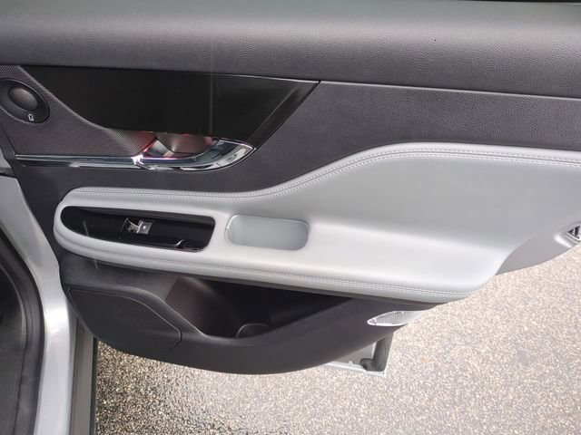 Used 2022 Lincoln Corsair Reserve w/ Luxury Package image 33