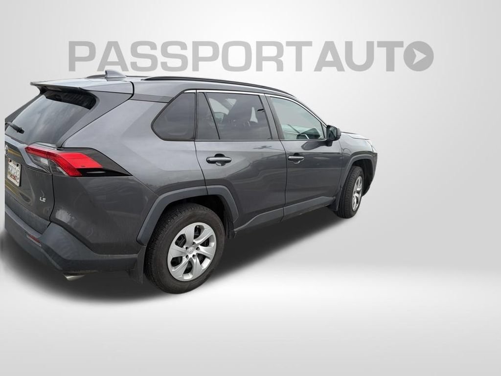 Certified 2021 Toyota RAV4 LE FWD image 6