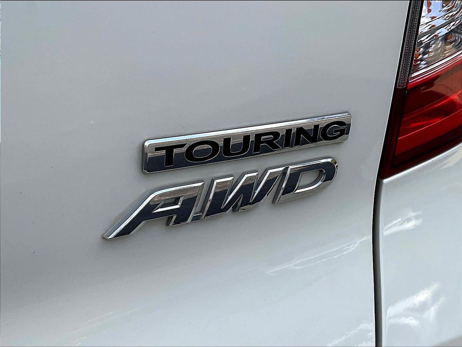 Used 2019 Honda Pilot Touring image 24