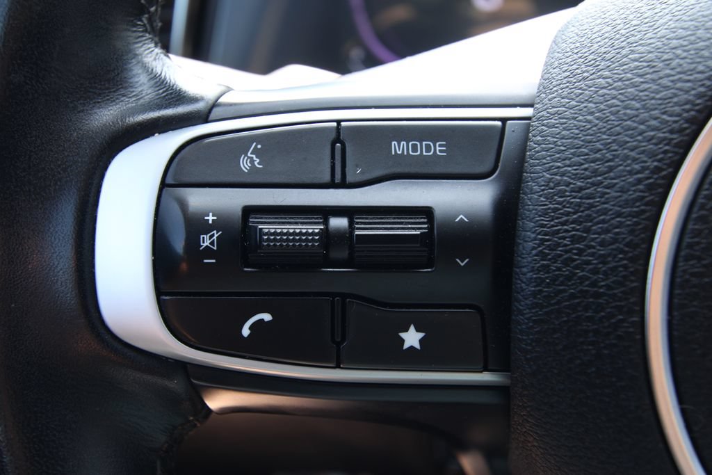 Used 2024 Kia Sportage EX FWD image 19