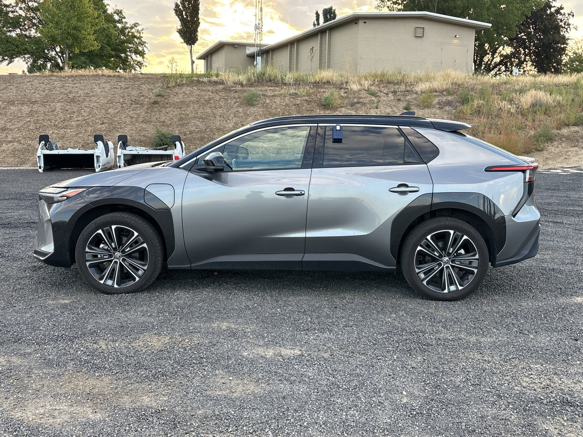 Certified 2023 Toyota bZ4X AWD w/ Weather Package image 8