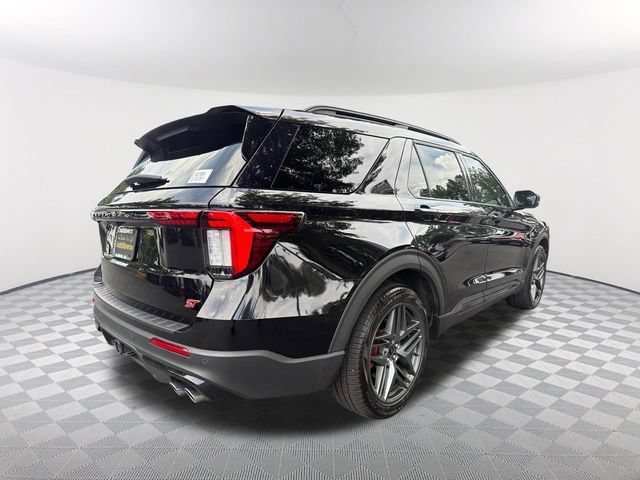 Used 2025 Ford Explorer ST AWD/4WD image 5