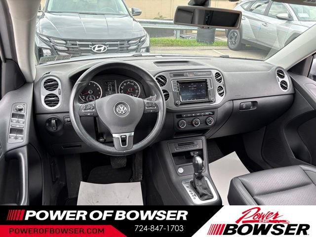 Used 2016 Volkswagen Tiguan SE AWD/4WD image 11