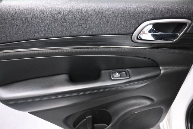 Used 2020 Jeep Grand Cherokee Limited X AWD/4WD image 20