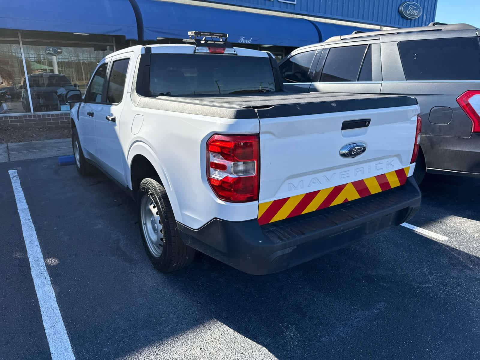 Used 2022 Ford Maverick XL image 11