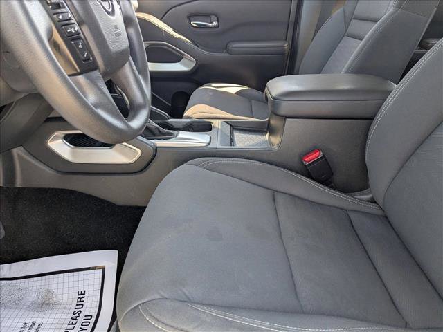Used 2023 Nissan Frontier SV image 15