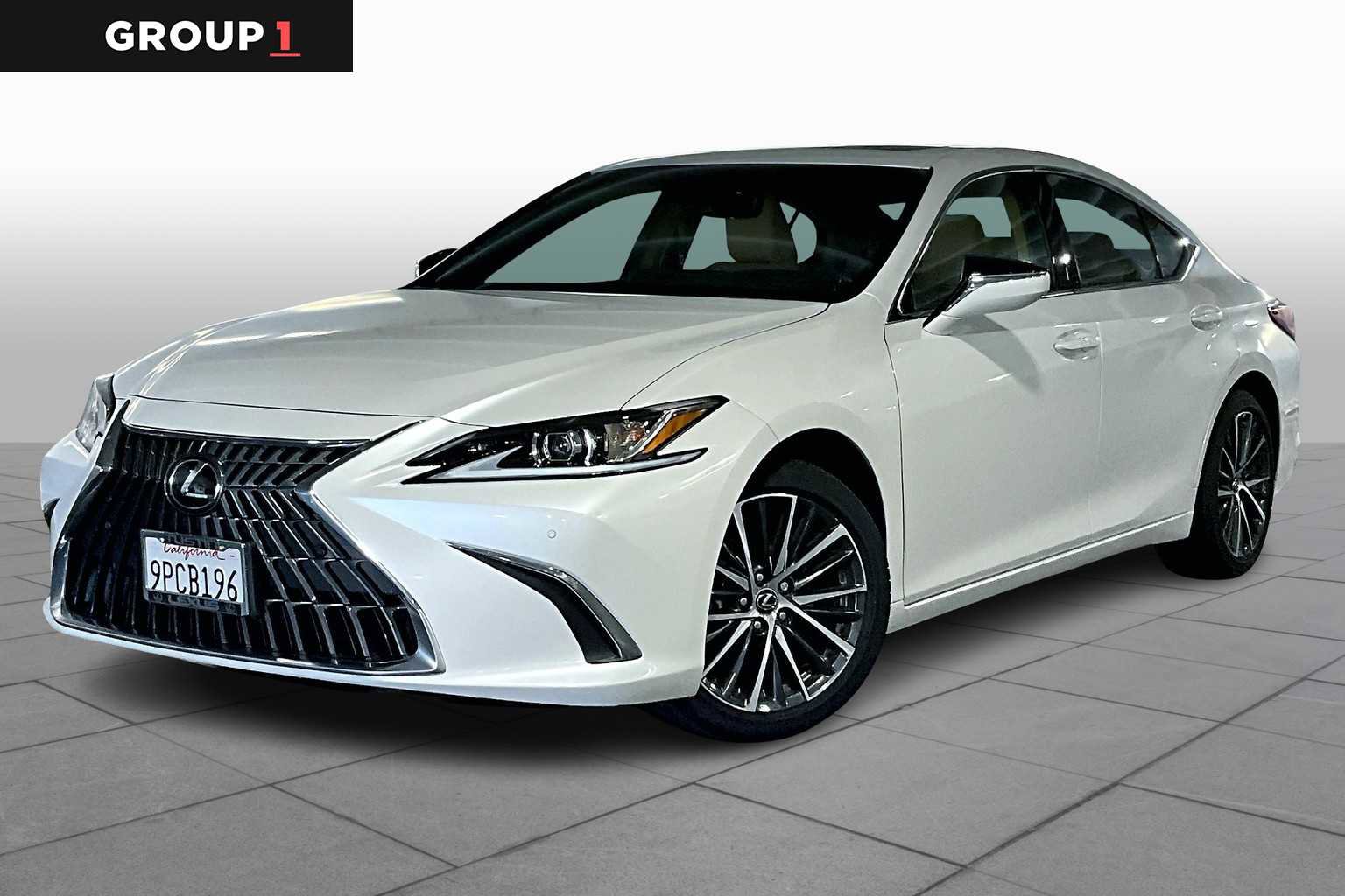 Used 2025 Lexus ES 300h w/ Premium Package