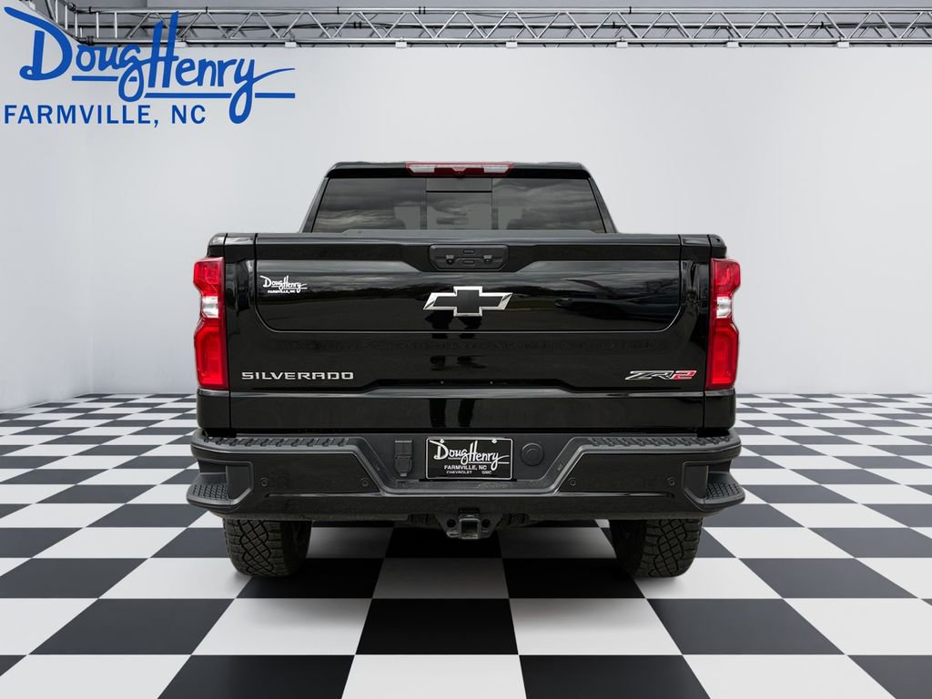 Used 2025 Chevrolet Silverado 1500 ZR2 image 4