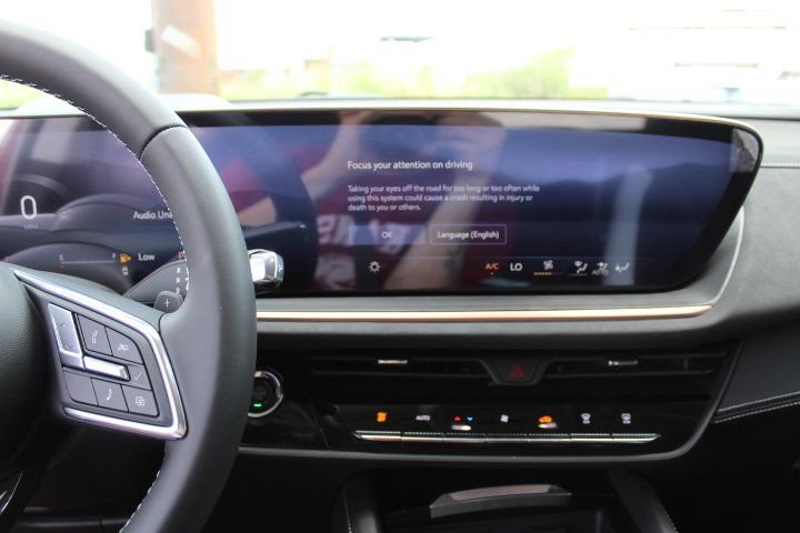 New 2025 Buick Envision Sport Touring AWD/4WD image 10