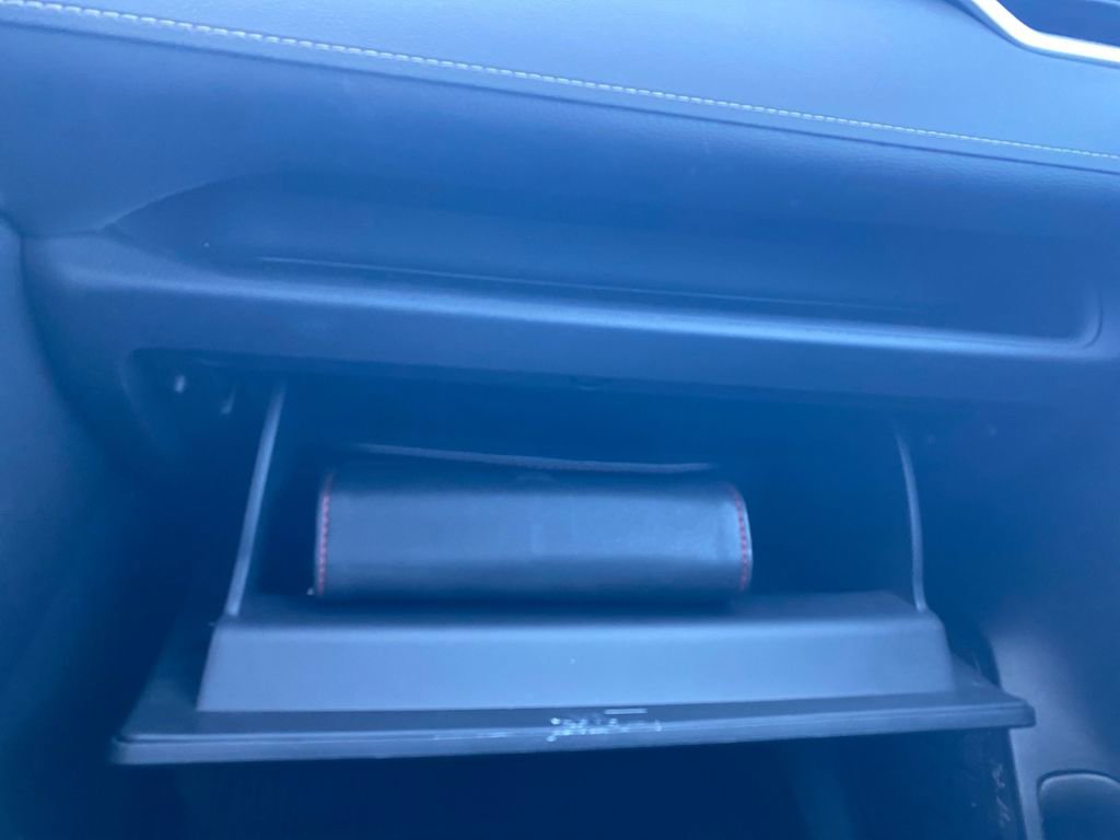 Used 2023 Toyota RAV4 XLE Premium image 23