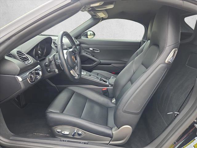 Used 2024 Porsche 718 Boxster RWD image 15