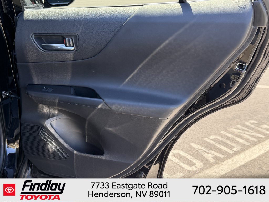 Certified 2023 Toyota Venza LE AWD/4WD image 17