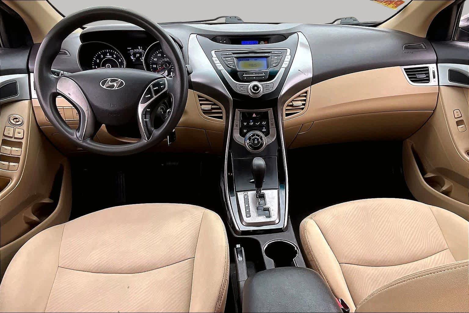 Used 2013 Hyundai Elantra GLS FWD image 16