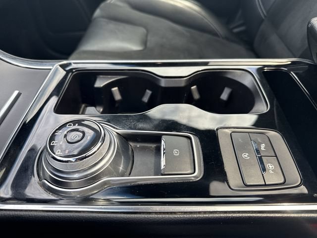 Used 2019 Ford Edge ST w/ Equipment Group 401A AWD/4WD image 20