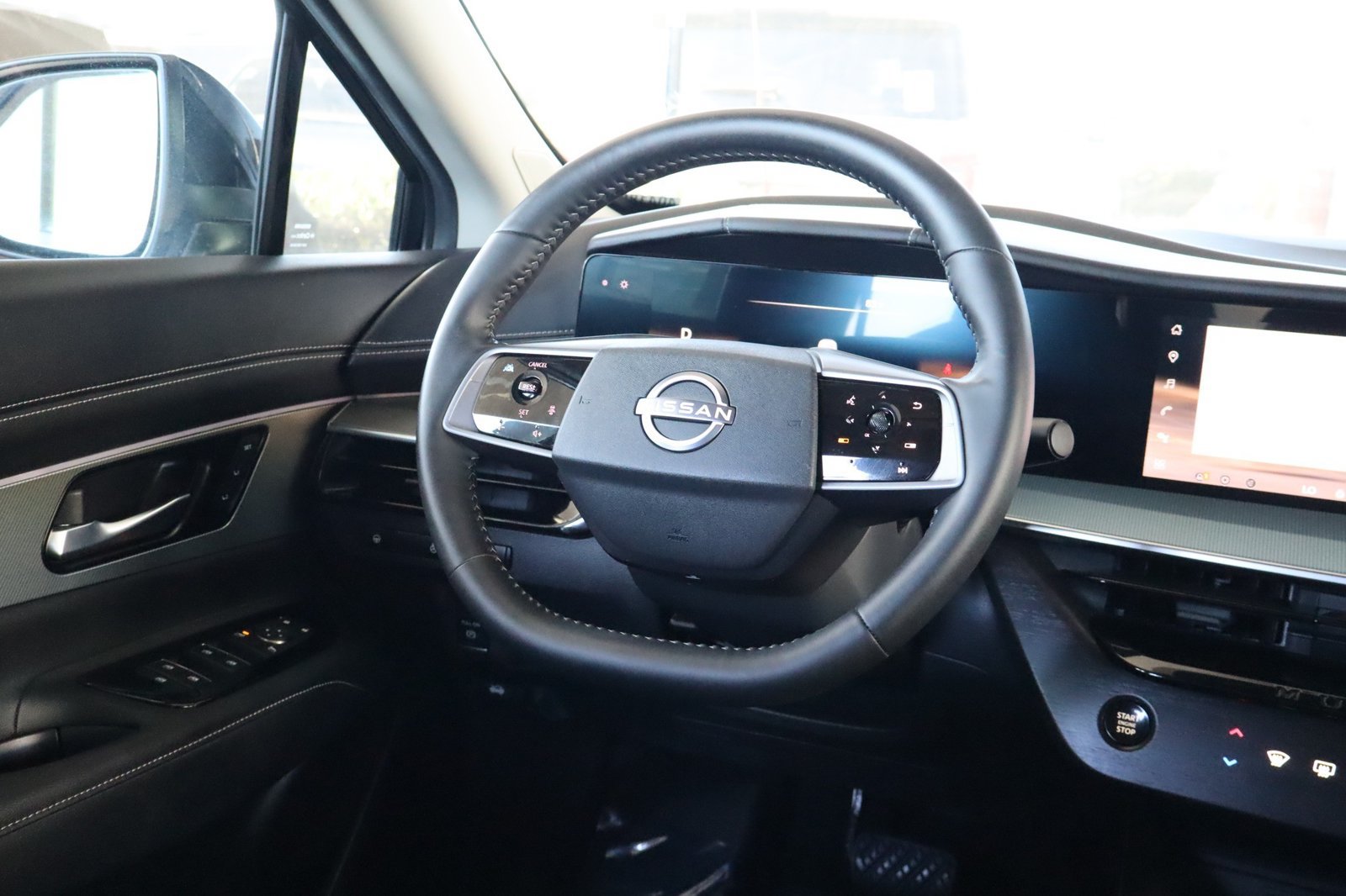 Used 2025 Nissan Murano SL w/ Cargo Package AWD/4WD image 28