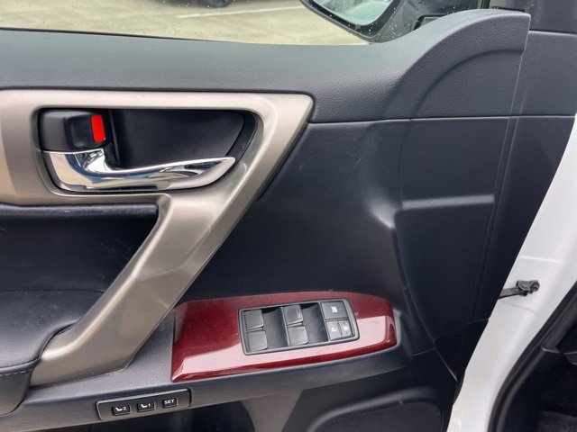 Used 2018 Lexus GX 460 image 13