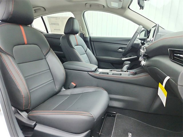 New 2025 Nissan Sentra SR w/ SR Premium Package image 32