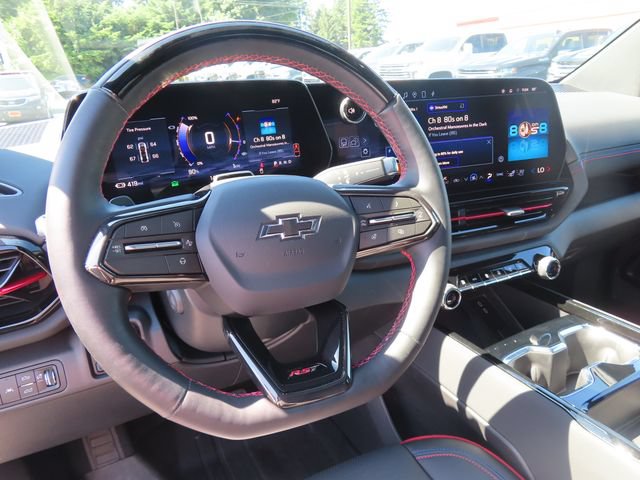 Used 2025 Chevrolet Silverado EV RST AWD/4WD image 17