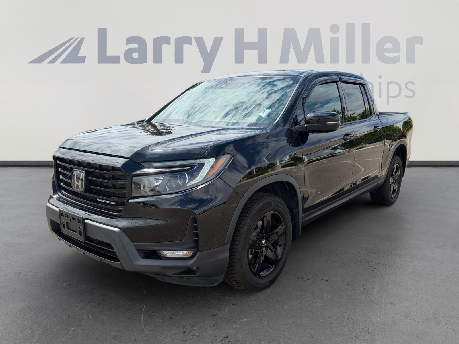 Used 2021 Honda Ridgeline Black Edition image 1