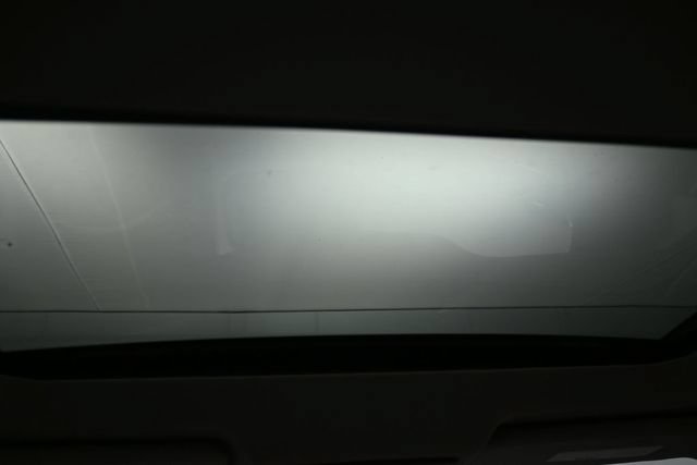Used 2023 Nissan Rogue SL AWD/4WD image 10