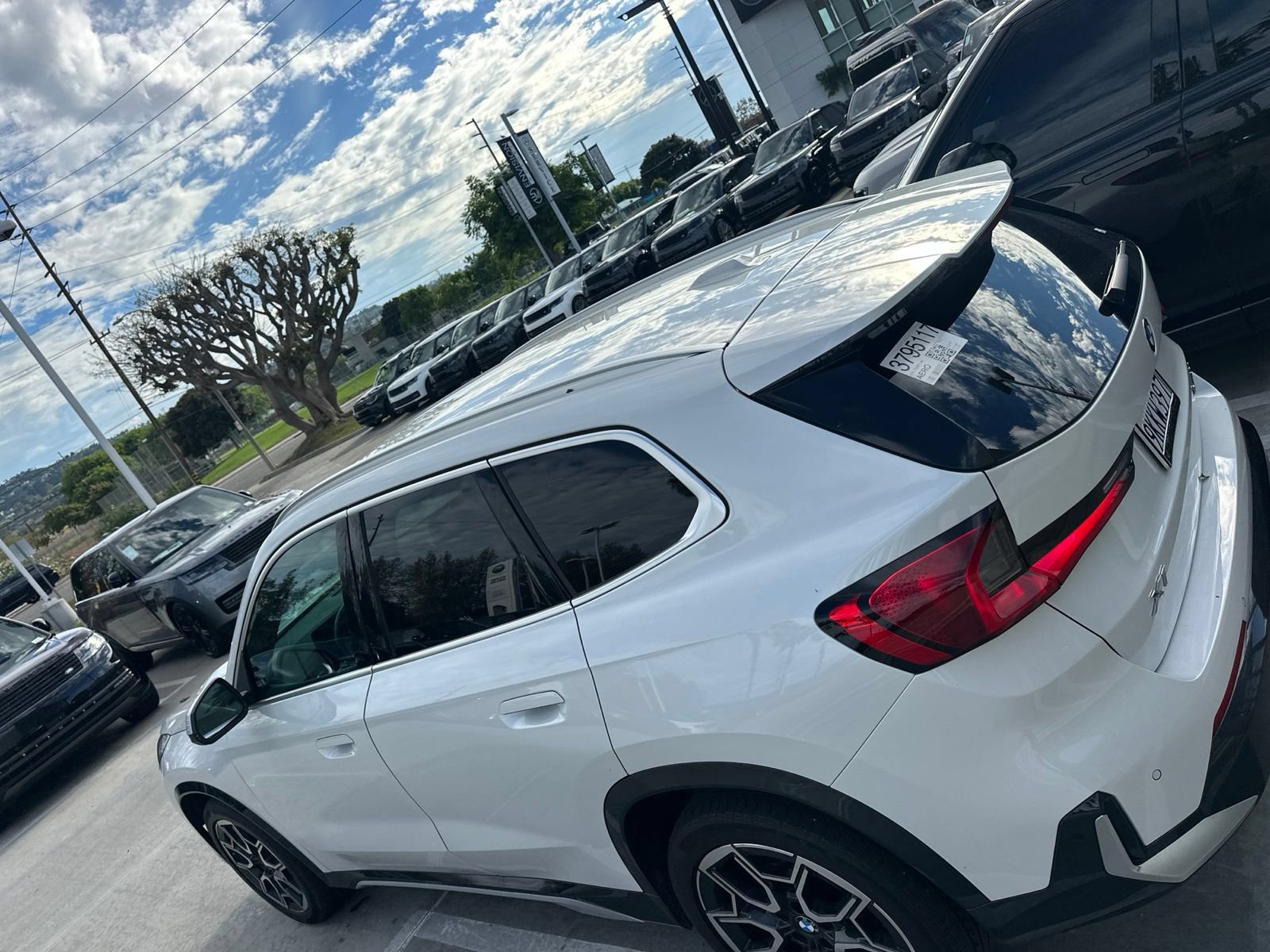 Used 2023 BMW X1 xDrive28i w/ Convenience Package AWD/4WD image 5