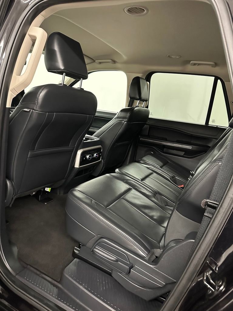 Used 2024 Ford Expedition Max XLT image 29