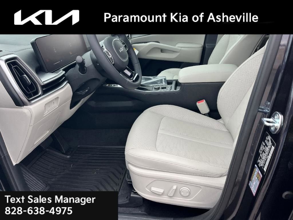 New 2025 Kia Sorento EX w/ Panoramic Sunroof Package image 18