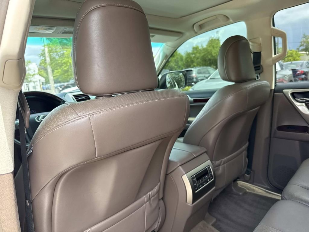 Used 2015 Lexus GX 460 w/ Premium Package image 15
