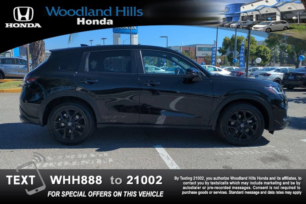 Certified 2025 Honda HR-V Sport image 4