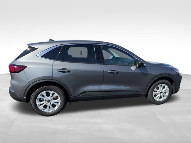 Used 2024 Ford Escape Active w/ Cold Weather Package FWD image 7