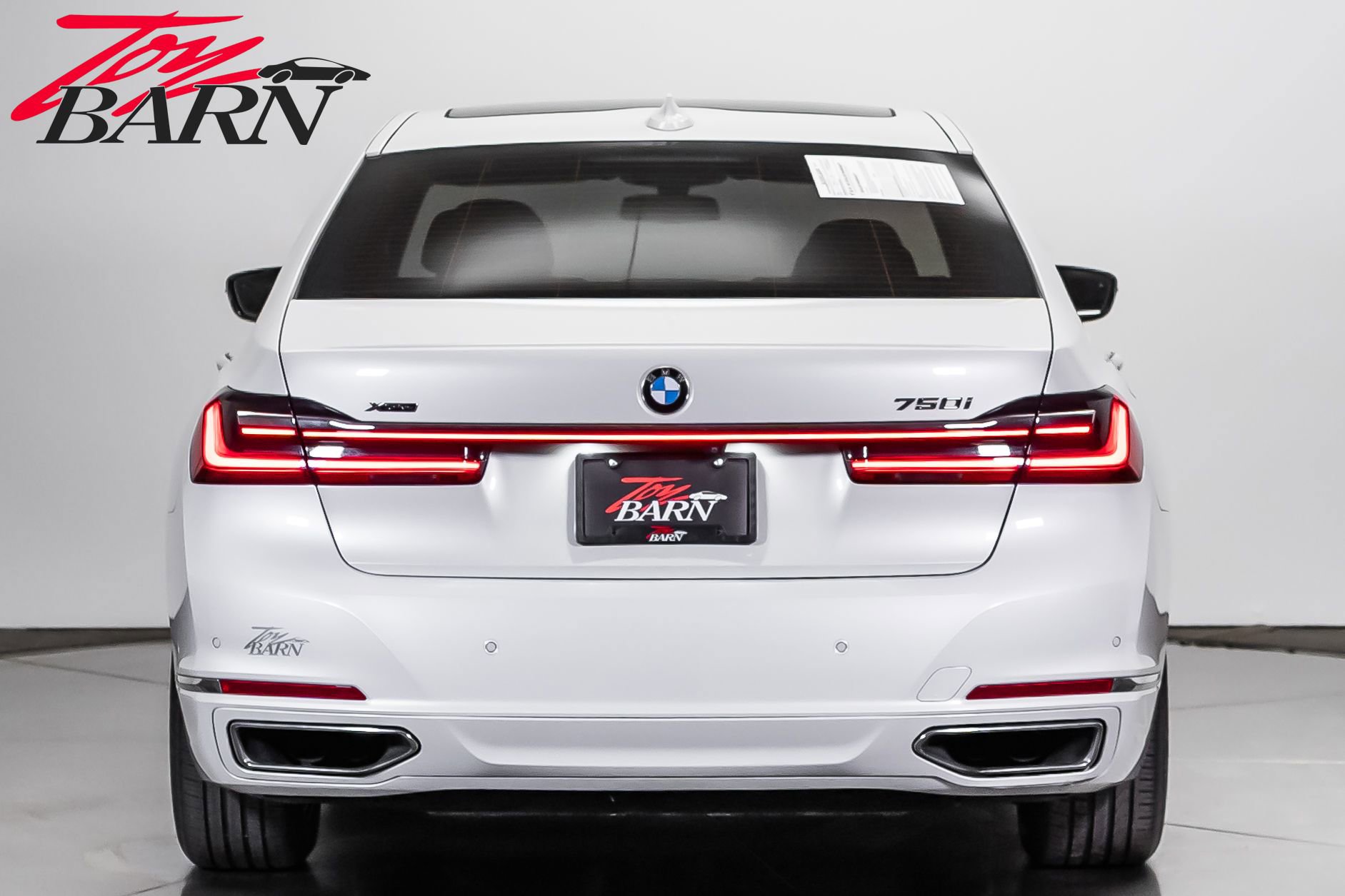 Used 2022 BMW 750i xDrive AWD/4WD image 4
