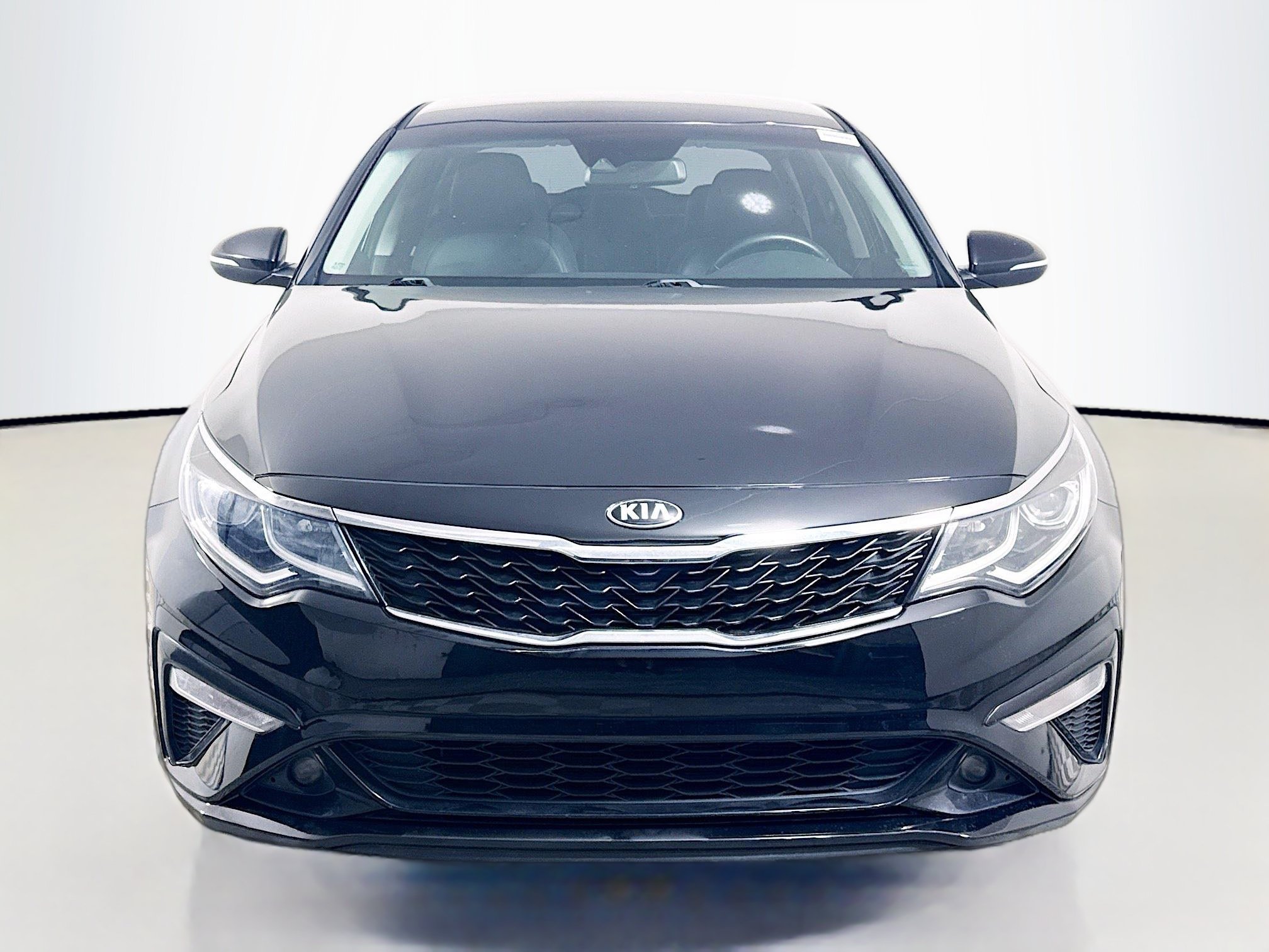 Used 2020 Kia Optima S FWD image 2