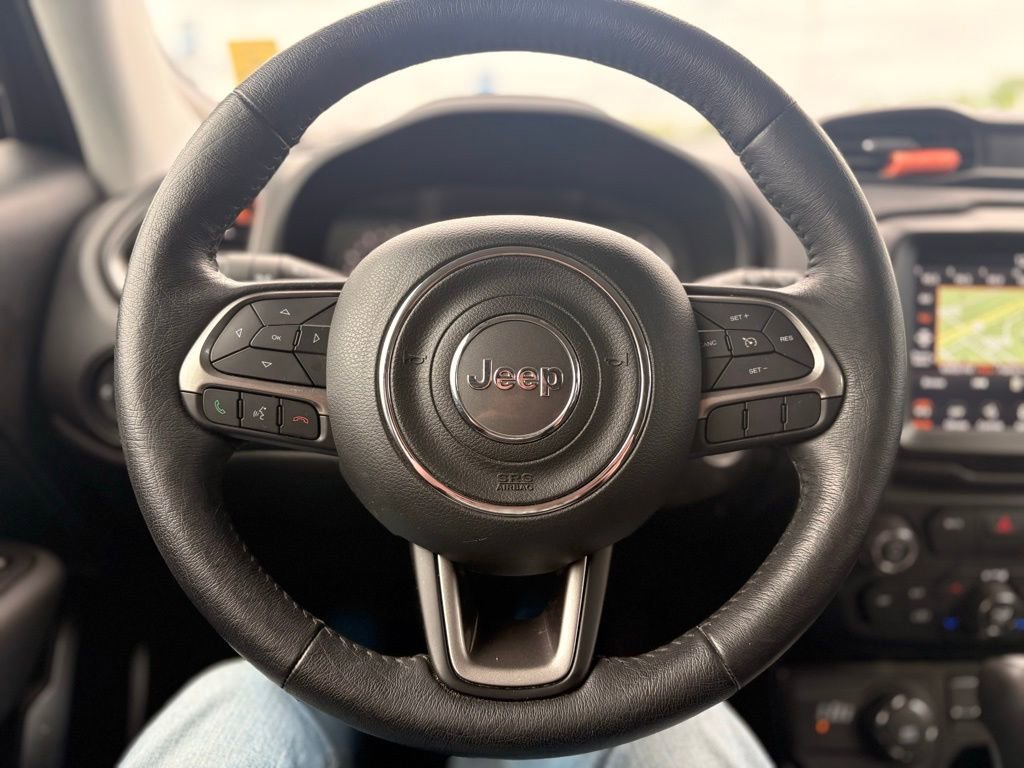 Used 2022 Jeep Renegade Latitude w/ Convenience Group AWD/4WD image 19