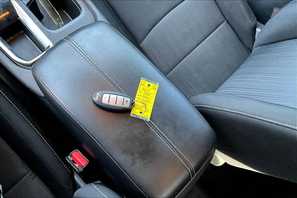 Used 2022 Nissan Sentra SV image 33