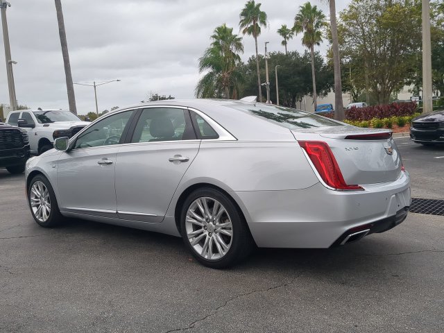 Used 2018 Cadillac XTS Luxury FWD image 7