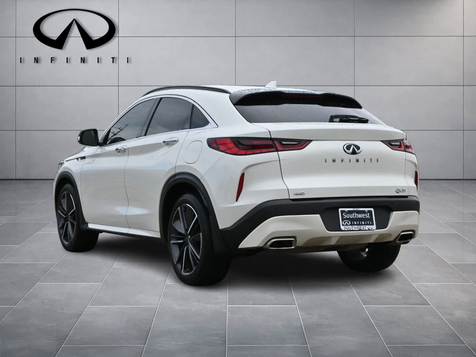 Certified 2023 INFINITI QX55 Luxe w/ Cargo Package AWD/4WD image 5