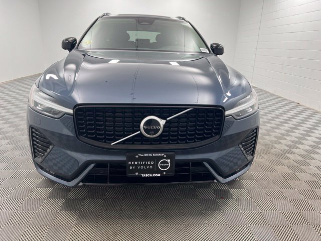 Certified 2023 Volvo XC60 B5 Plus w/ Climate Package AWD/4WD image 3