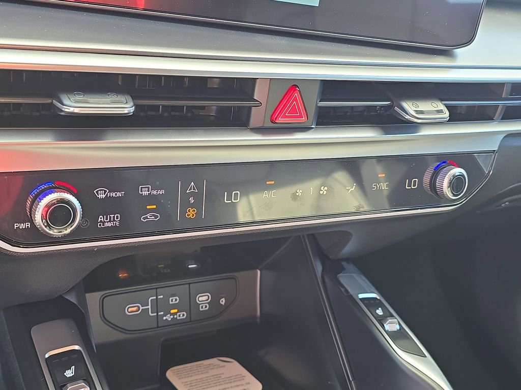 New 2026 Kia Sorento EX w/ EX Premium Package FWD image 29