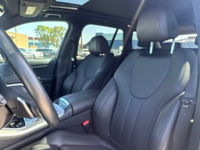 Used 2022 BMW X5 xDrive45e w/ Climate Comfort Package AWD/4WD image 43
